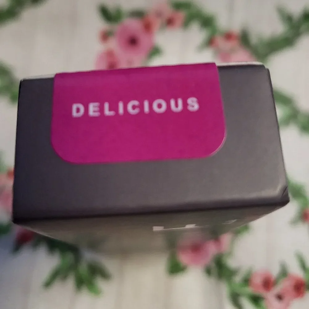 Lique Metallic Liquid Lip Gloss Delicious